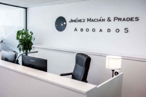 Abogados en Fuenlabrada para tu empresa